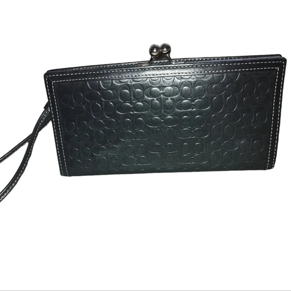 Coach Black Leather Signature C Embossed Kiss Lock Wristlet - Picture 11 of 14